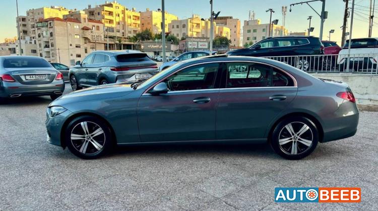 Mercedes Benz C180 2024