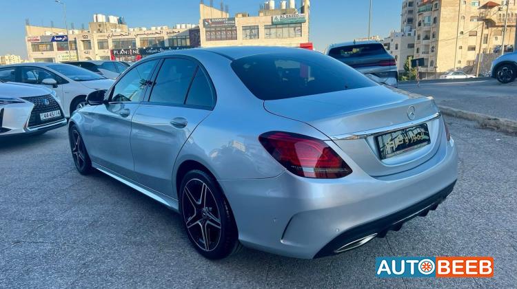 مرسيدس بنز C200 2020