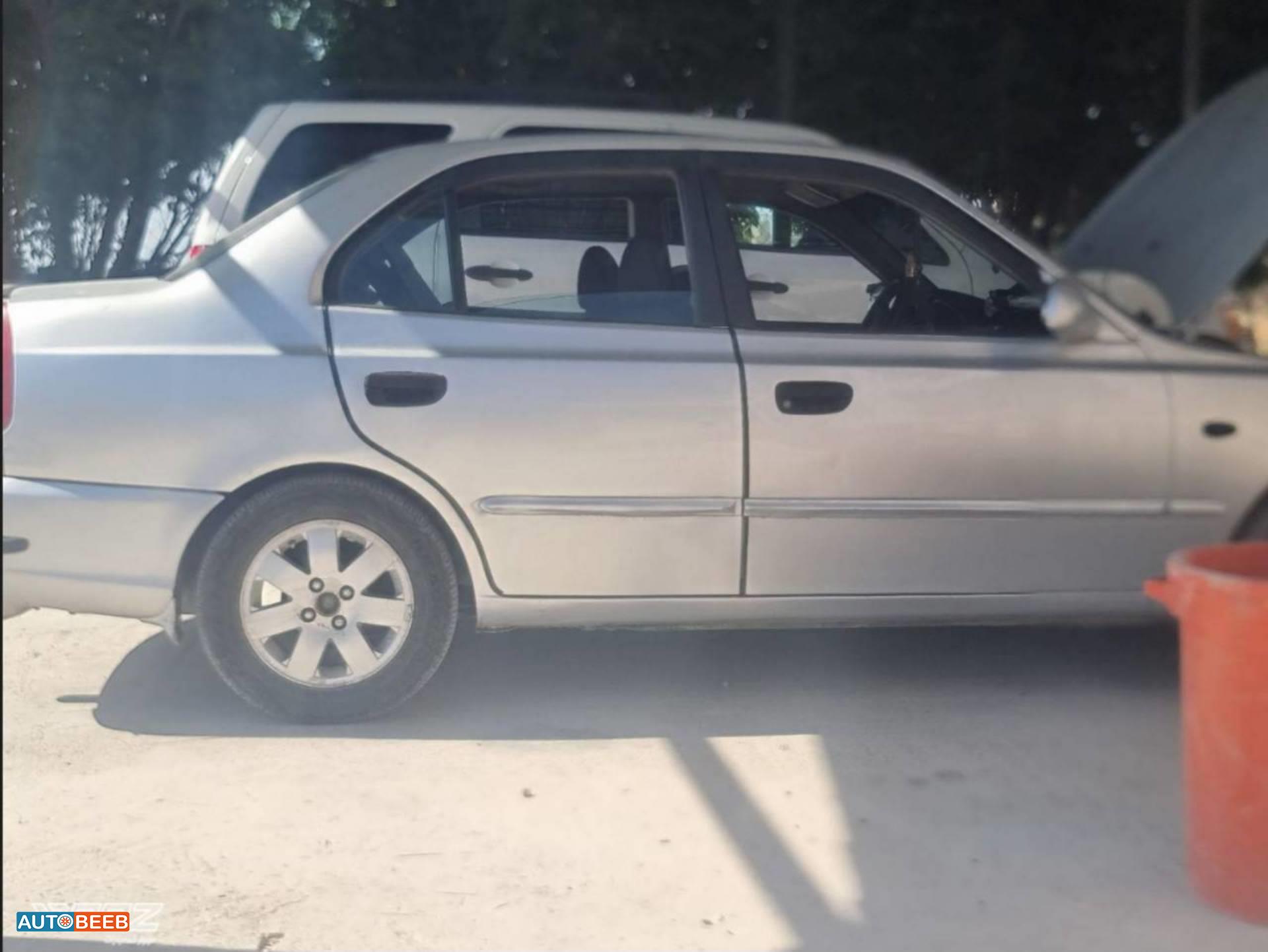 هيونداي فيرنا 2002