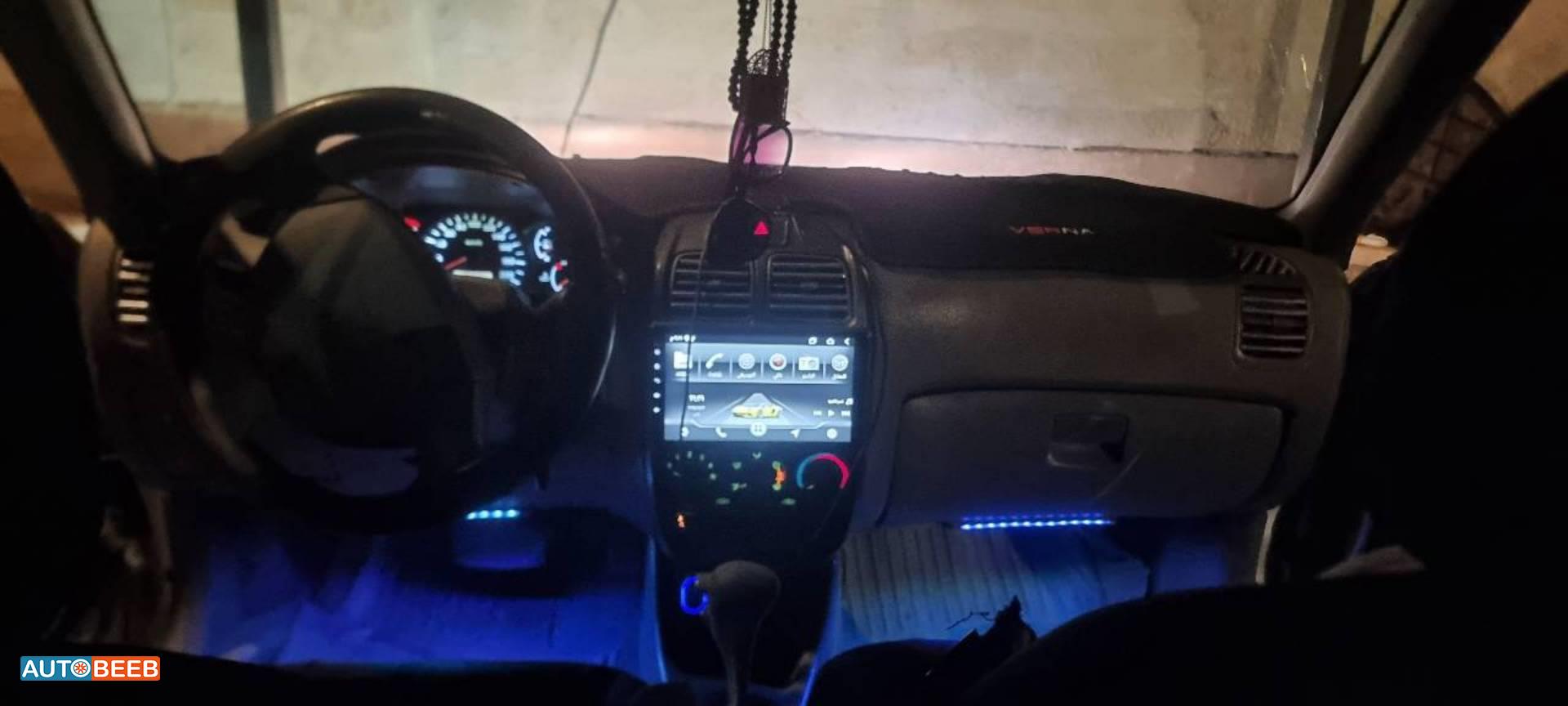 هيونداي فيرنا 2002