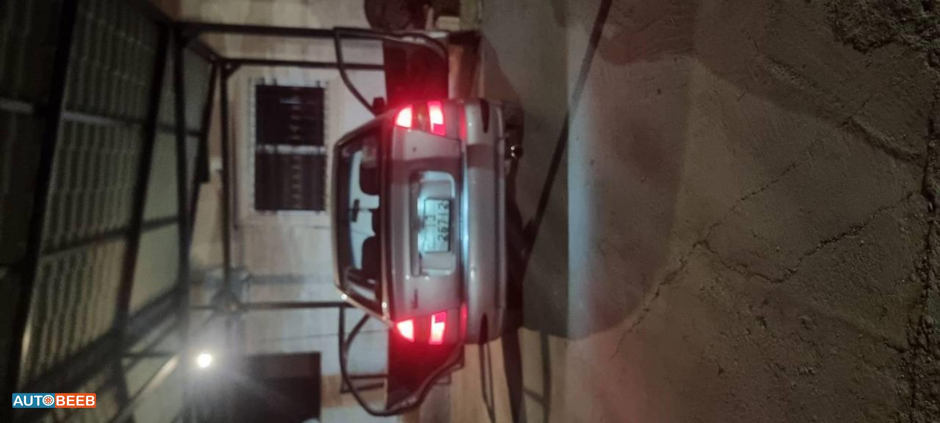 هيونداي فيرنا 2002