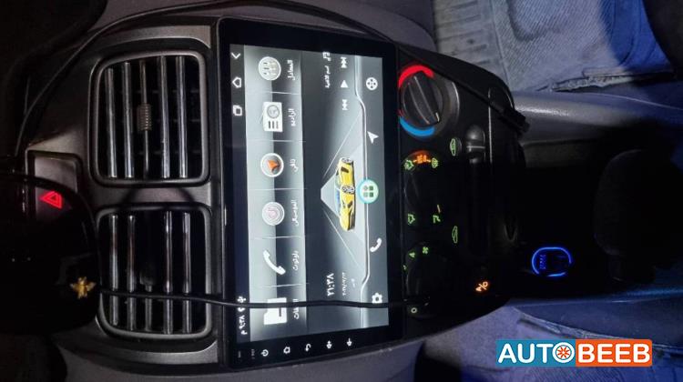 هيونداي فيرنا 2002