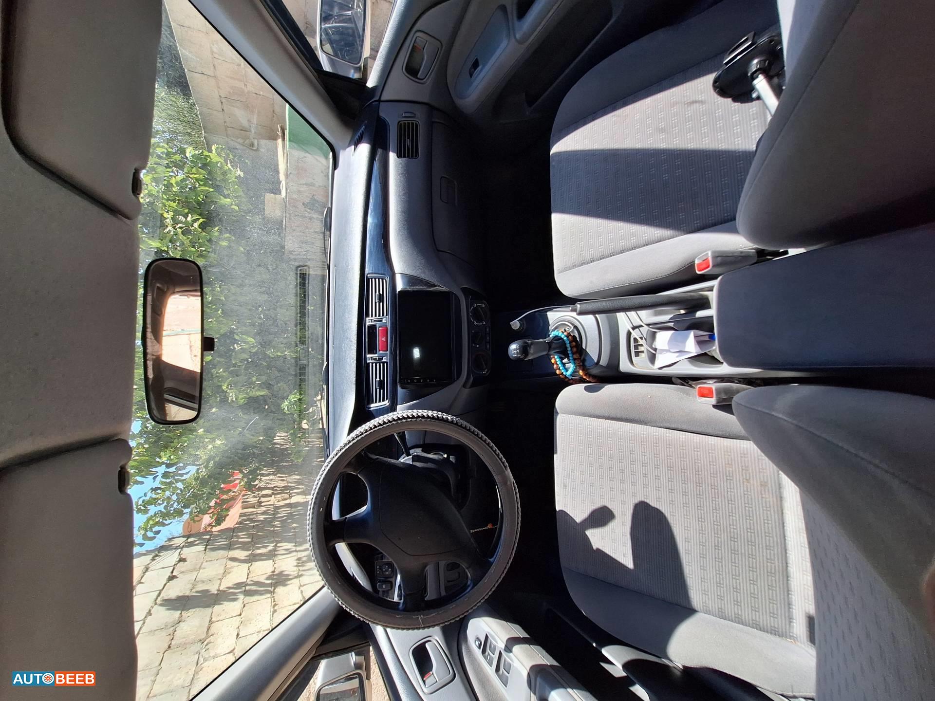 Mitsubishi Lancer 2005