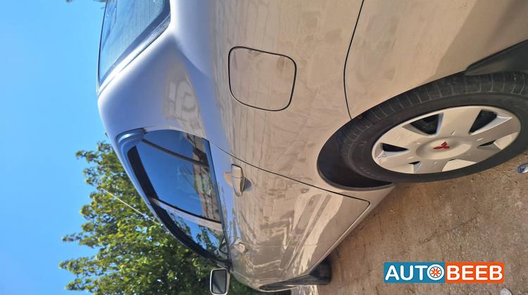 Mitsubishi Lancer 2005