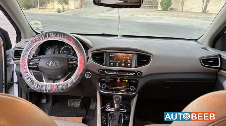 Hyundai Ioniq 2019