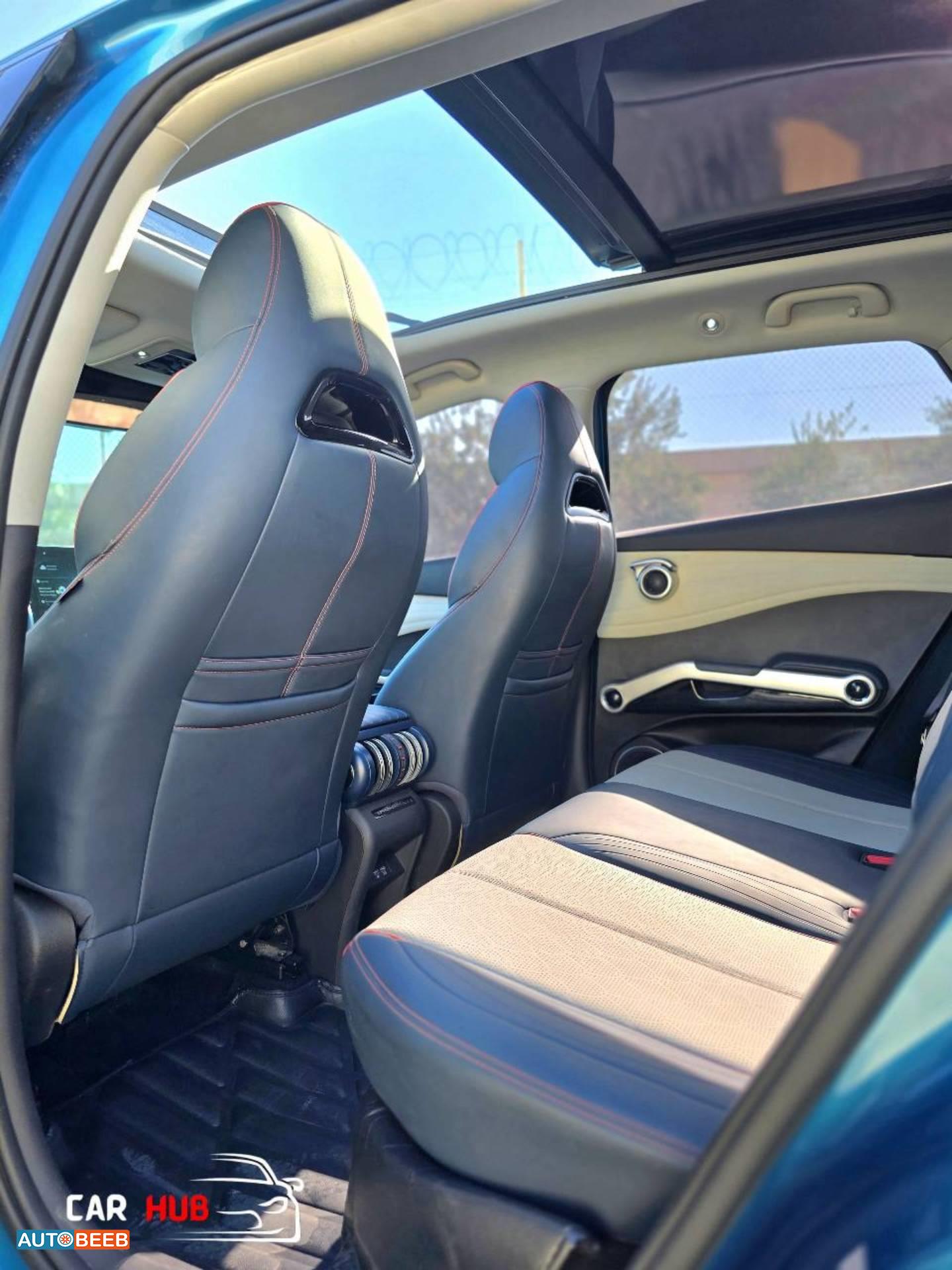 بي واي دي يوان 2023