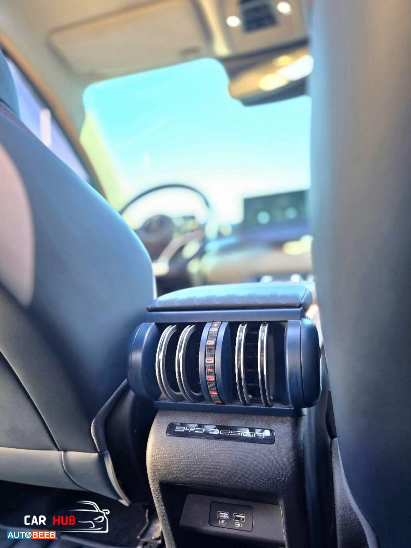 بي واي دي يوان 2023