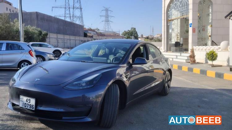 تيسلا 3 2023