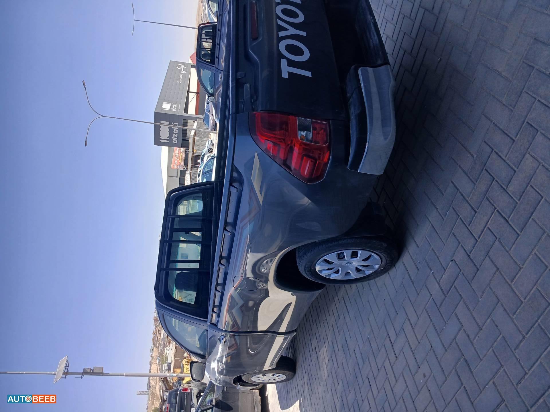 Toyota Hilux 2024