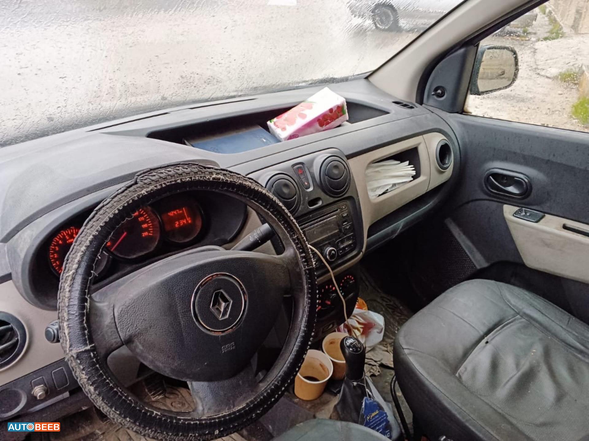 رينو دوكر 2015