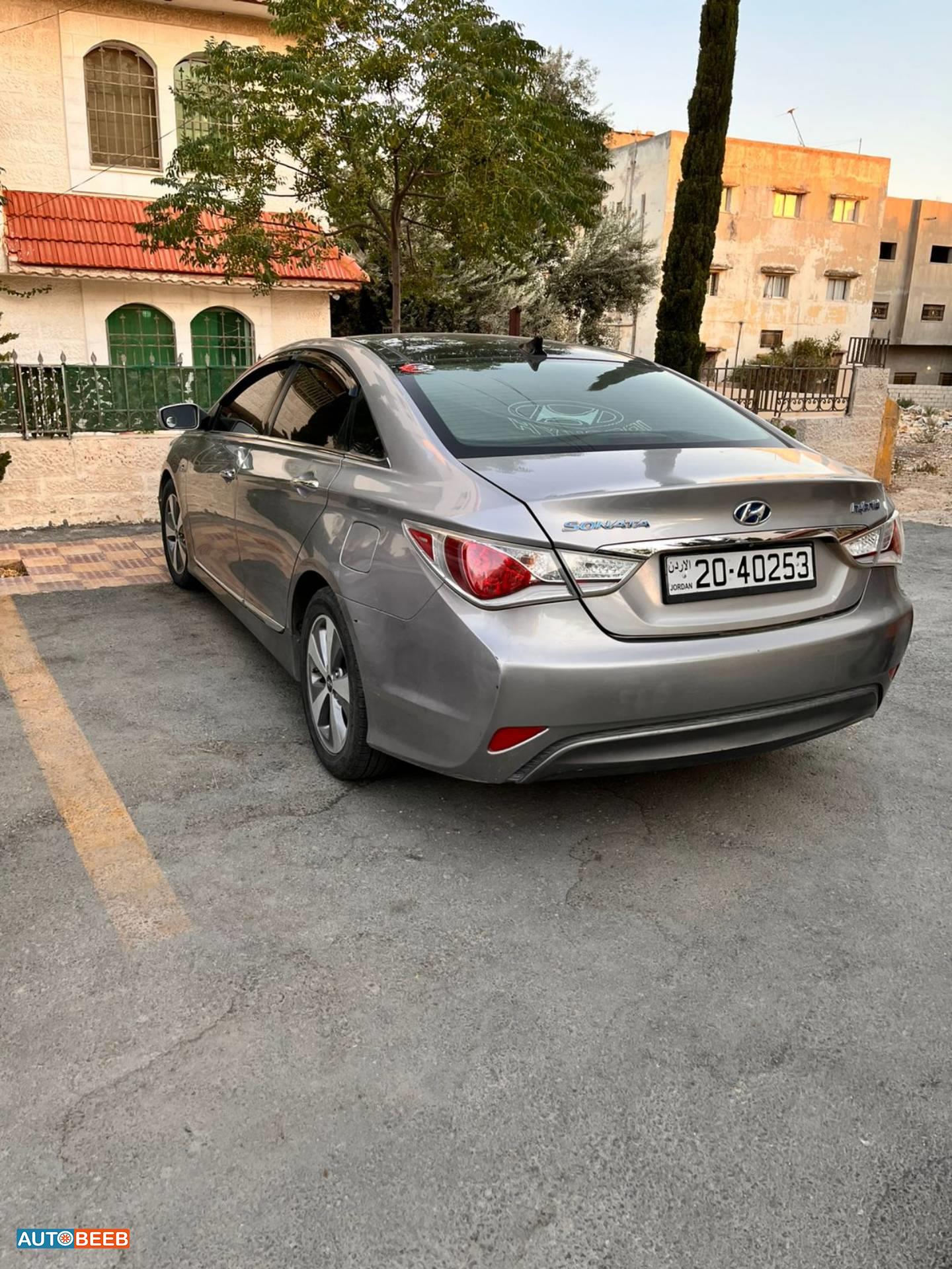 Hyundai Sonata 2011