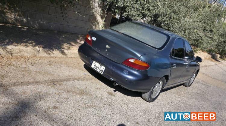 هيونداي افانتي 1996