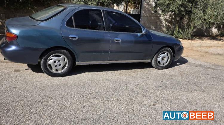 هيونداي افانتي 1996