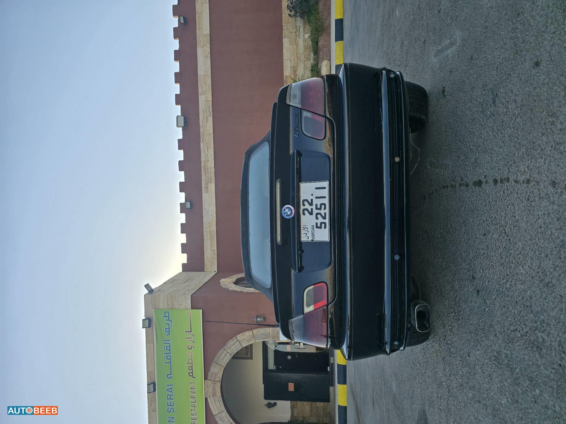 بي ام دبليو 318 2003