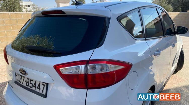 فورد C-Max 2016