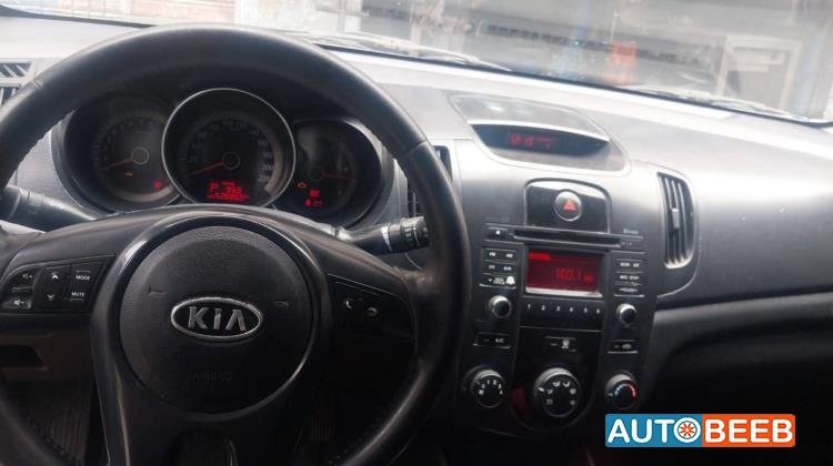 كيا سيراتو 2012