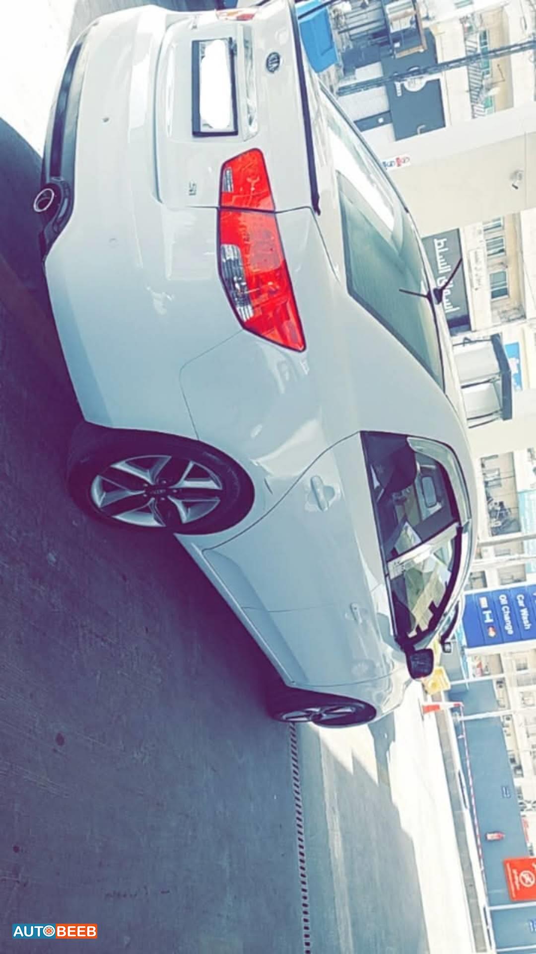 كيا سيراتو 2012