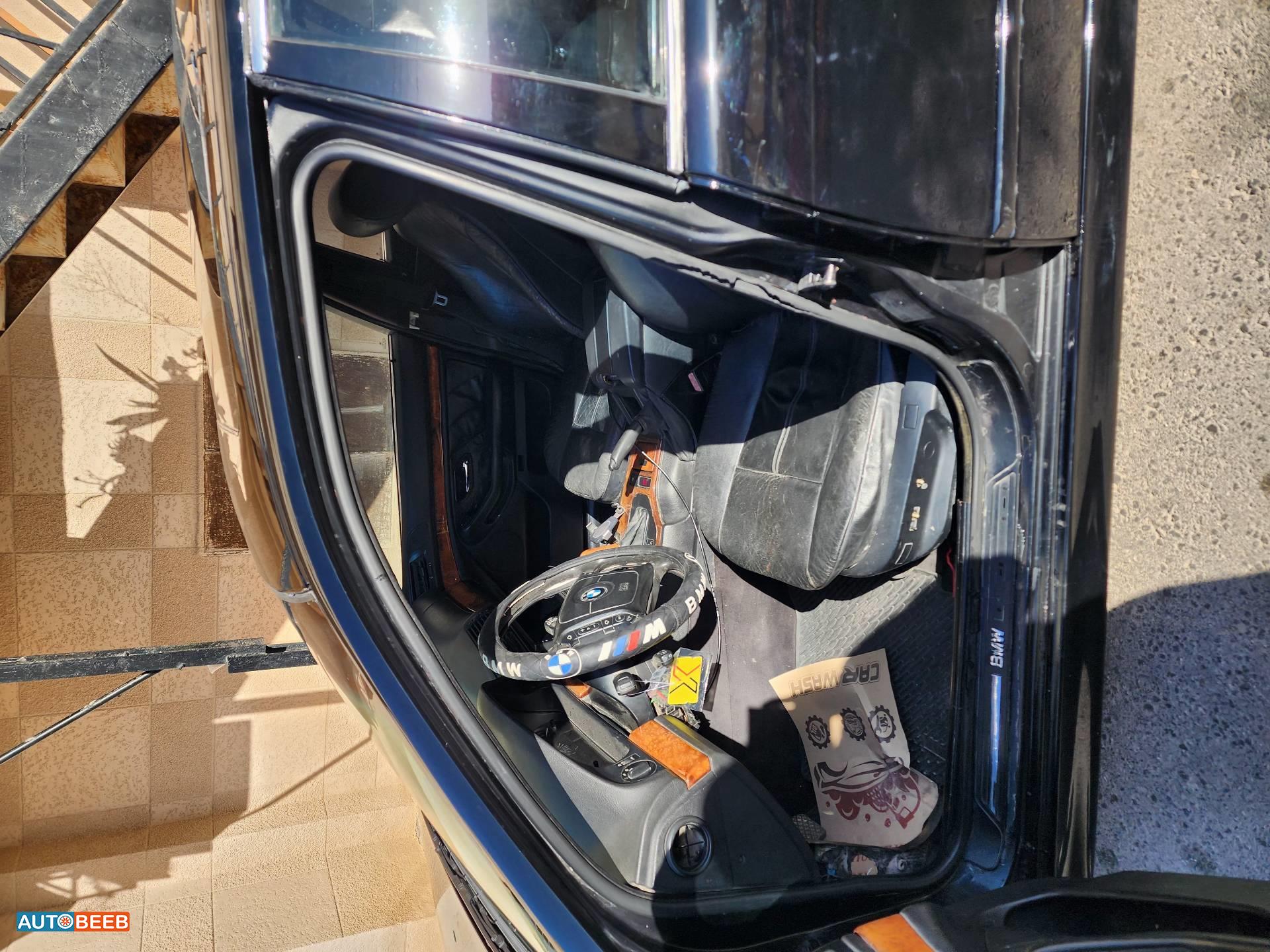 بي ام دبليو 528 1996