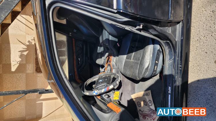 بي ام دبليو 528 1996