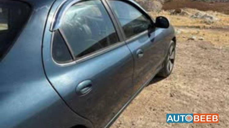 هيونداي افانتي 1997