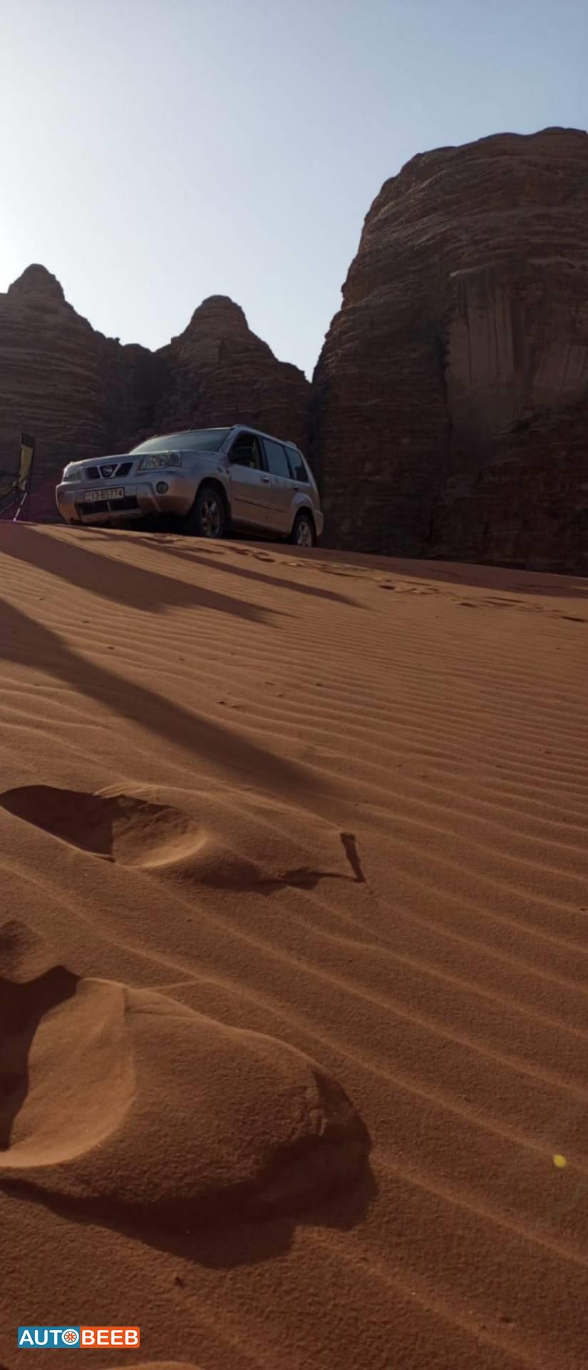 نيسان X-تريل 2004