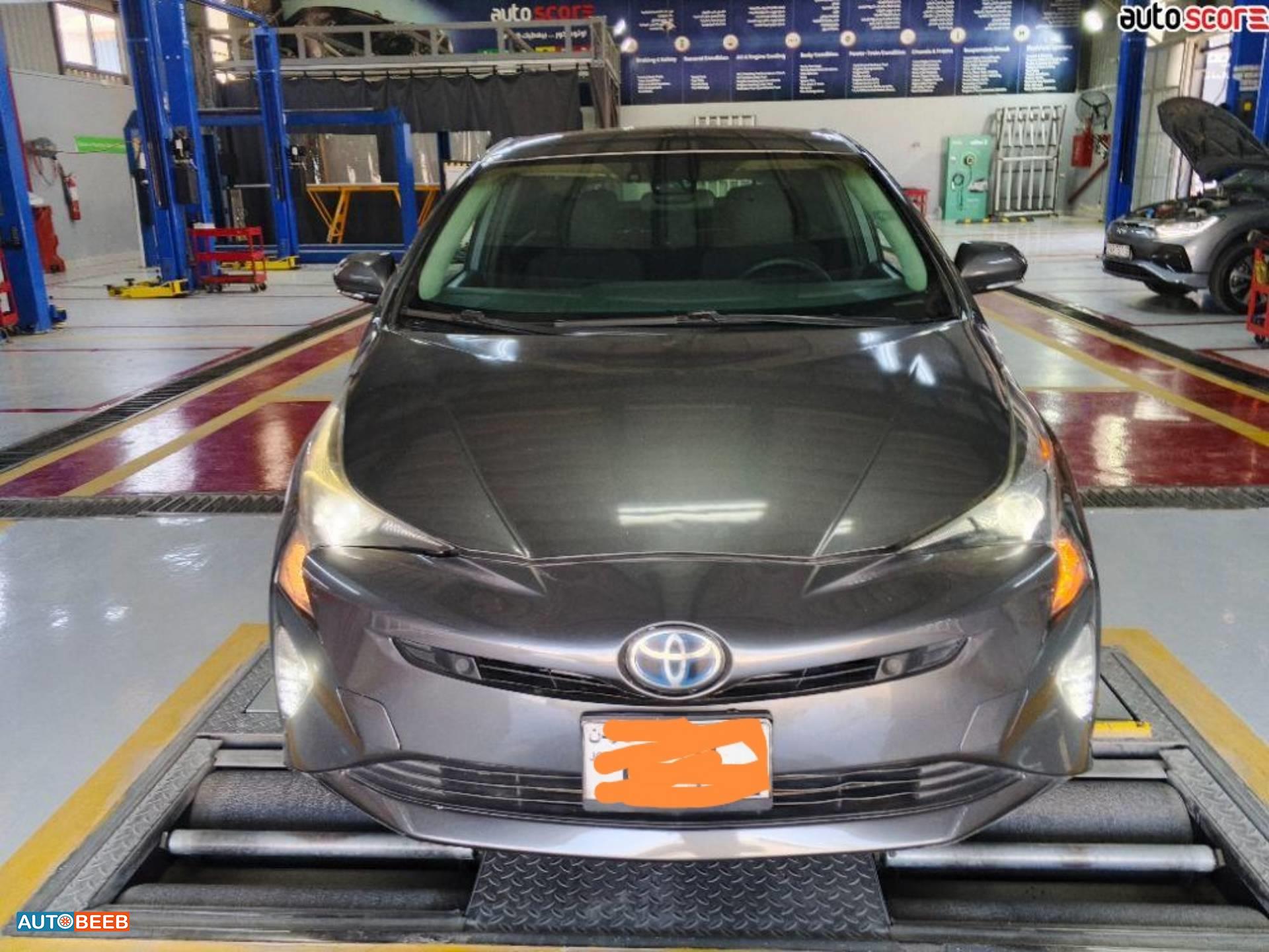 تويوتا بريوس 2018