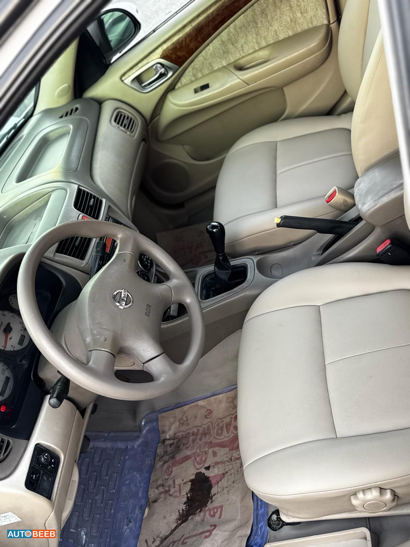 نيسان صني 2012