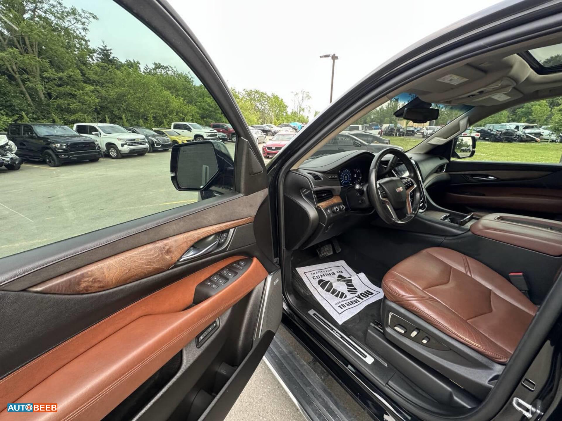 Cadillac Escalade 2016