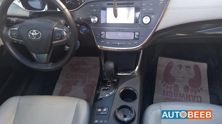 Toyota Avalon 2013