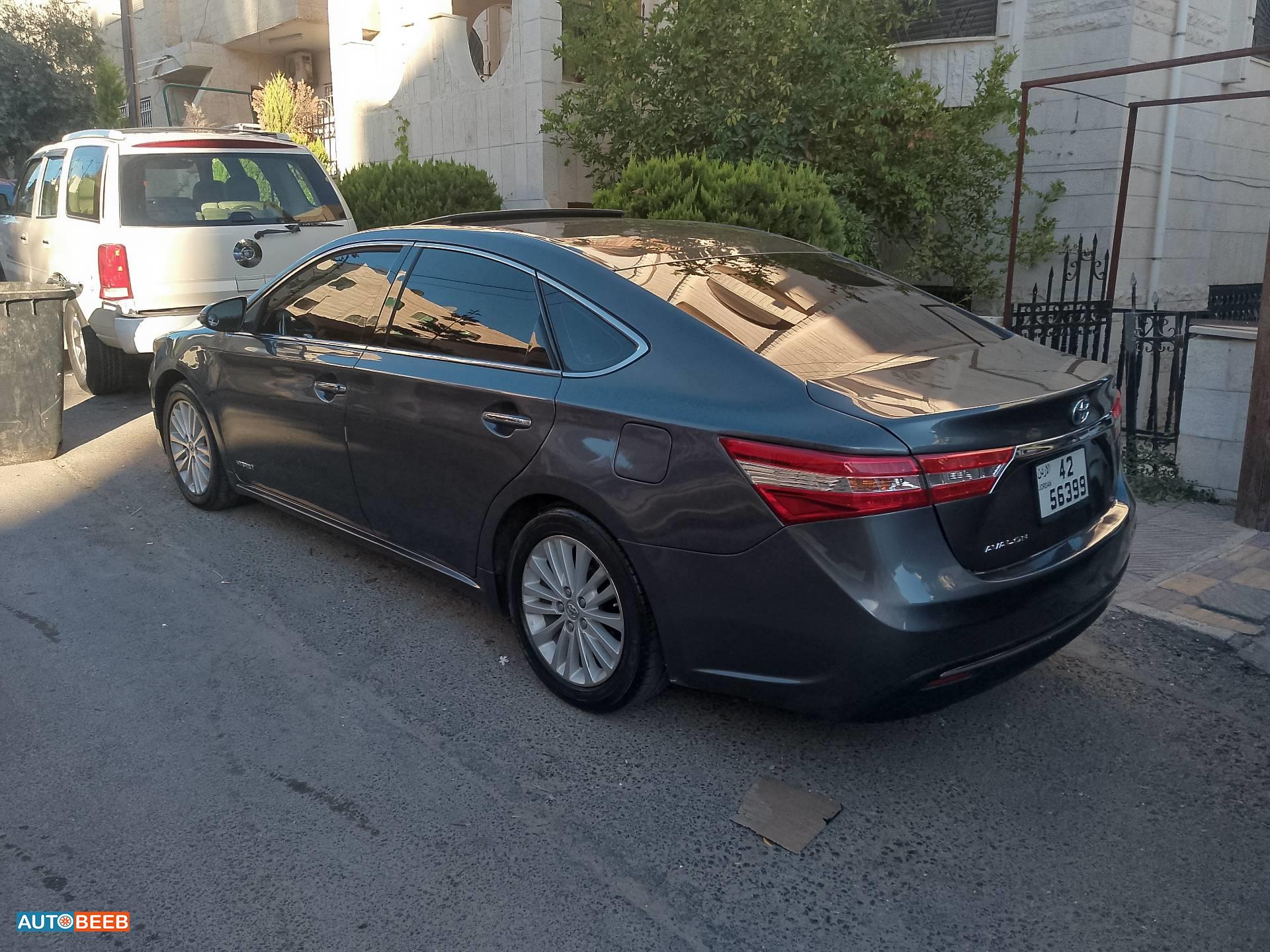 Toyota Avalon 2013