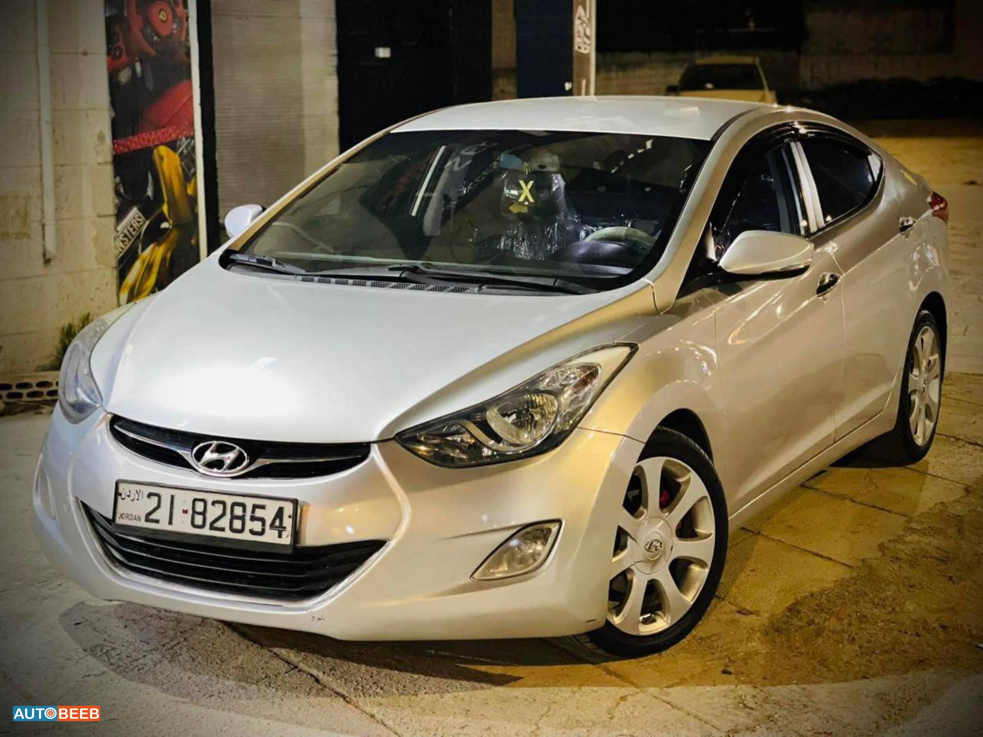 Hyundai Avante 2011
