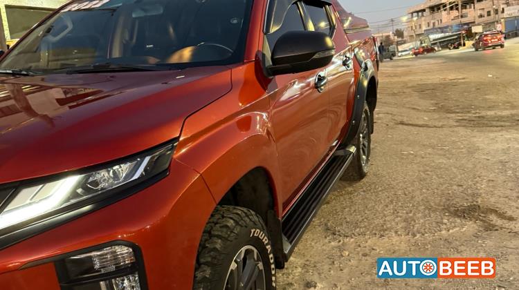 Mitsubishi L200 2022