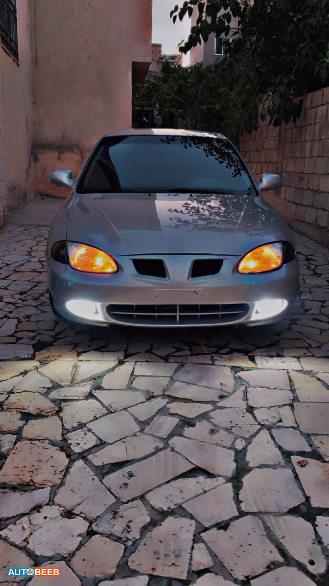 هيونداي افانتي 1999