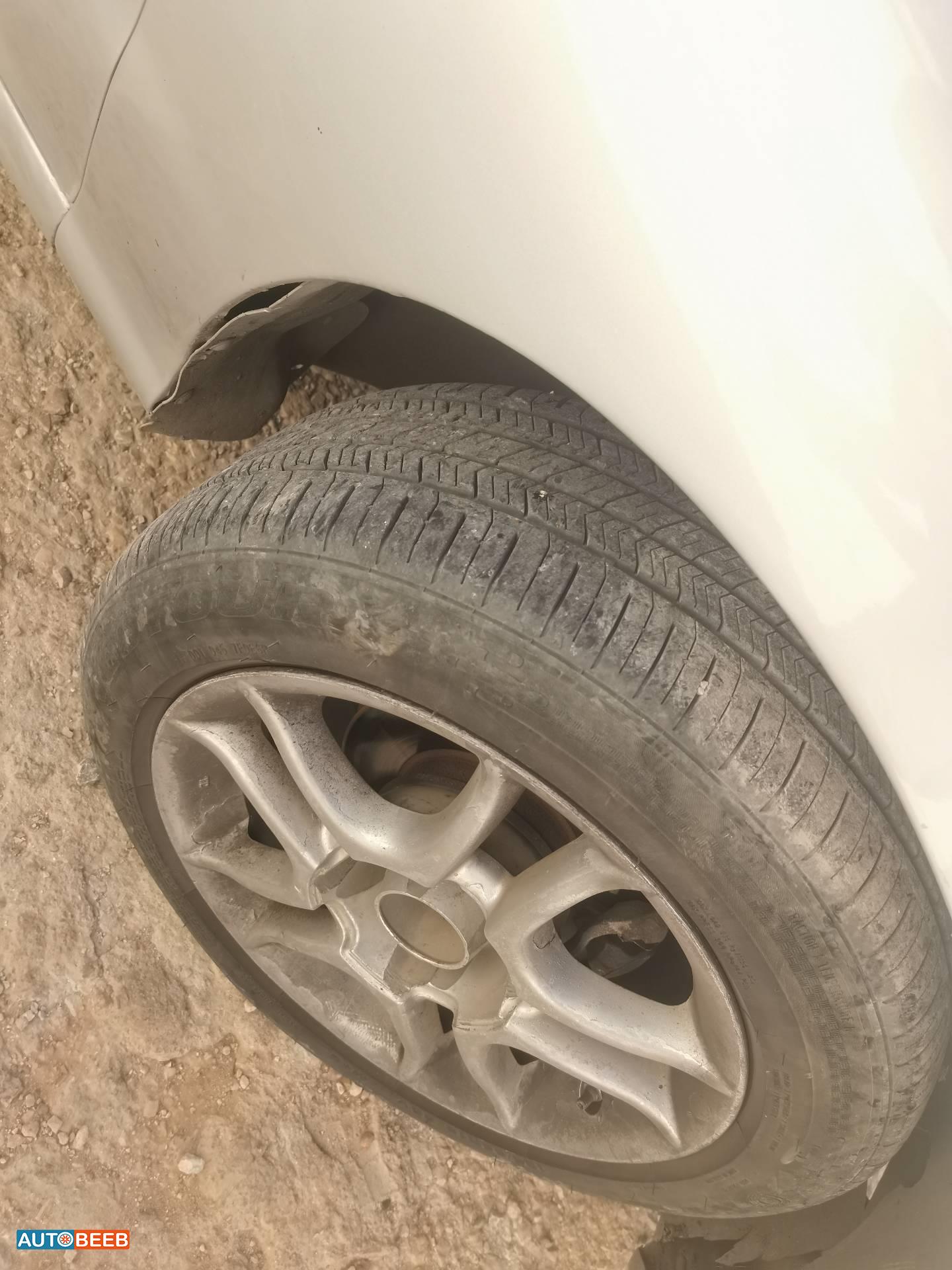 هيونداي افانتي 1997