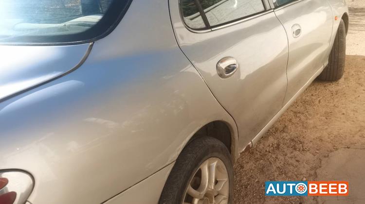 هيونداي افانتي 1997