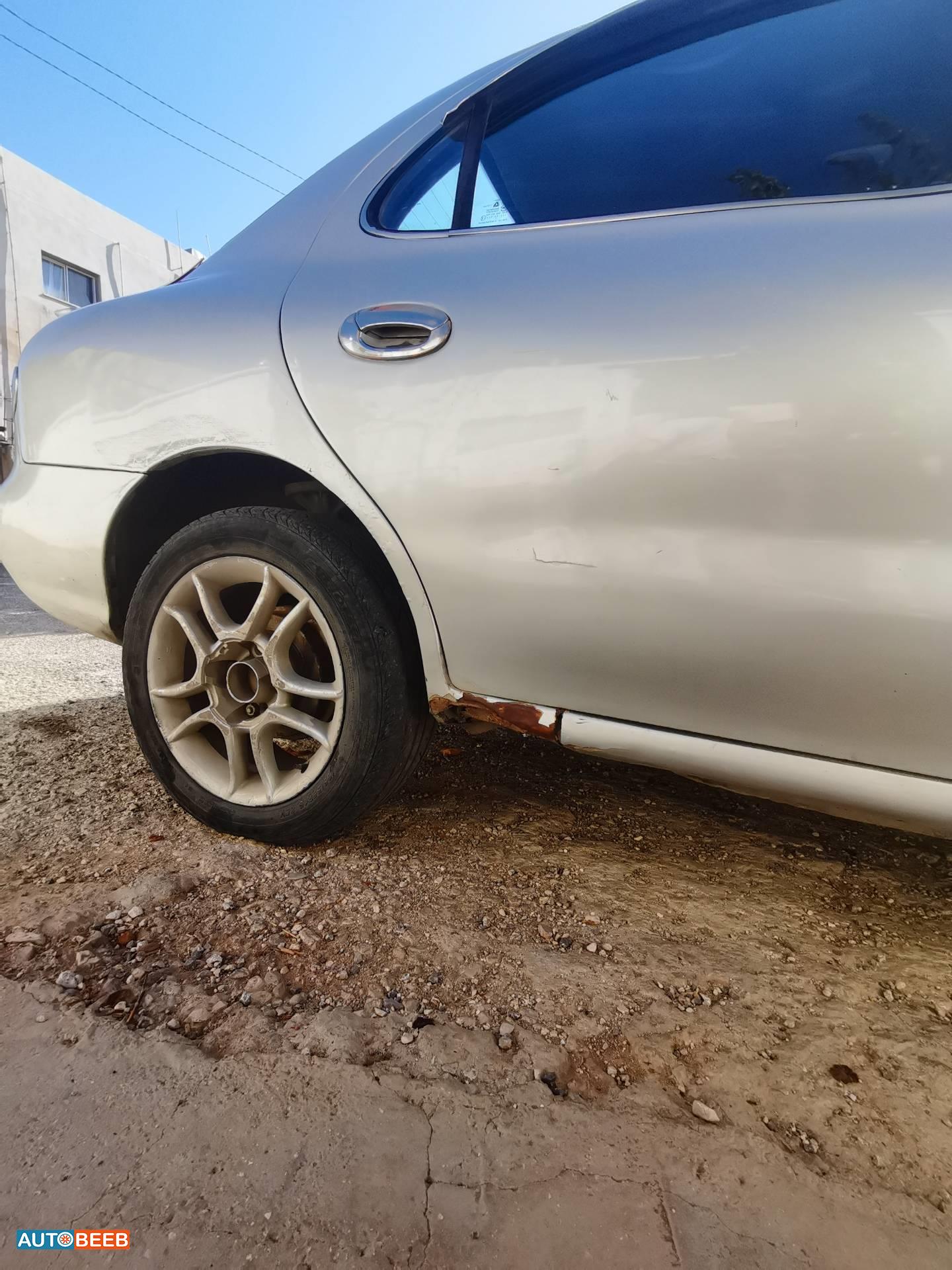 هيونداي افانتي 1997