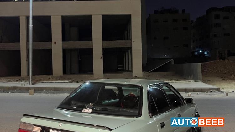 تويوتا كورولا 1988