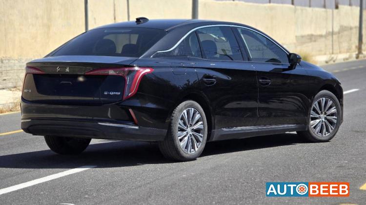 هونشي E-QM5 2022