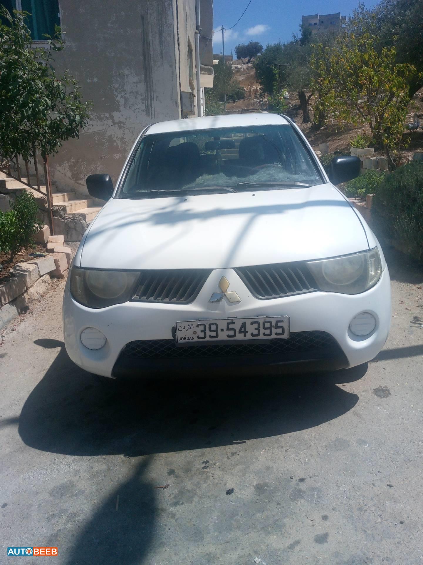 ميتسوبيشي L200 2009
