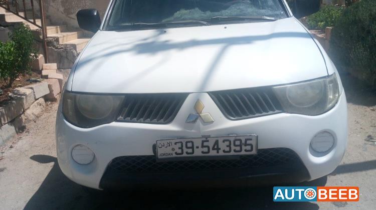 ميتسوبيشي L200 2009