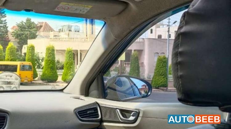 هيونداي ايونيك 2018