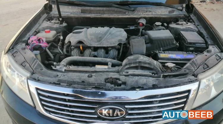 كيا لوتزي 2009