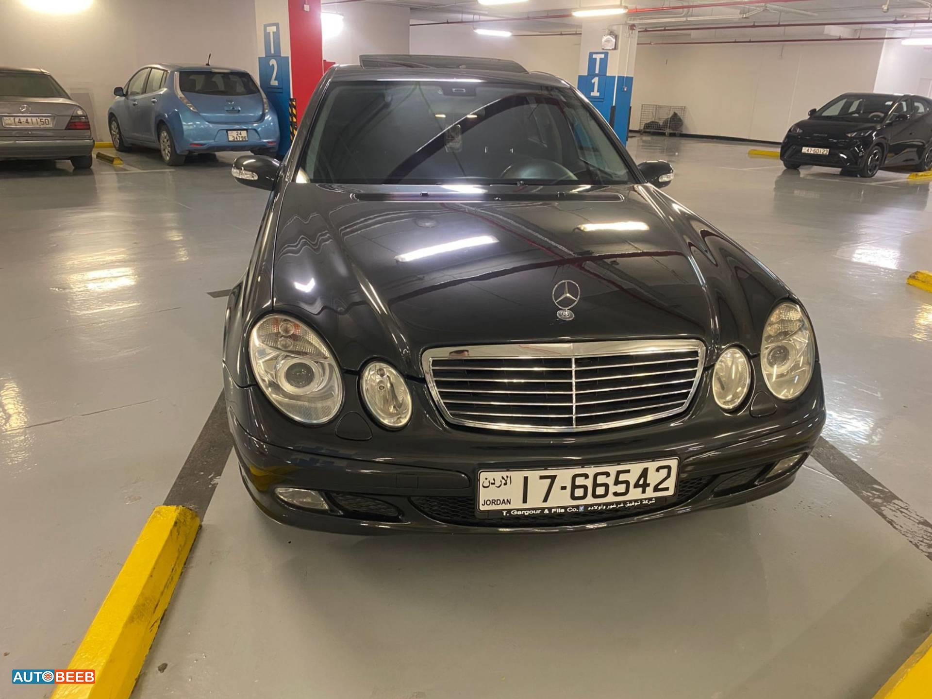 مرسيدس بنز E200 2004