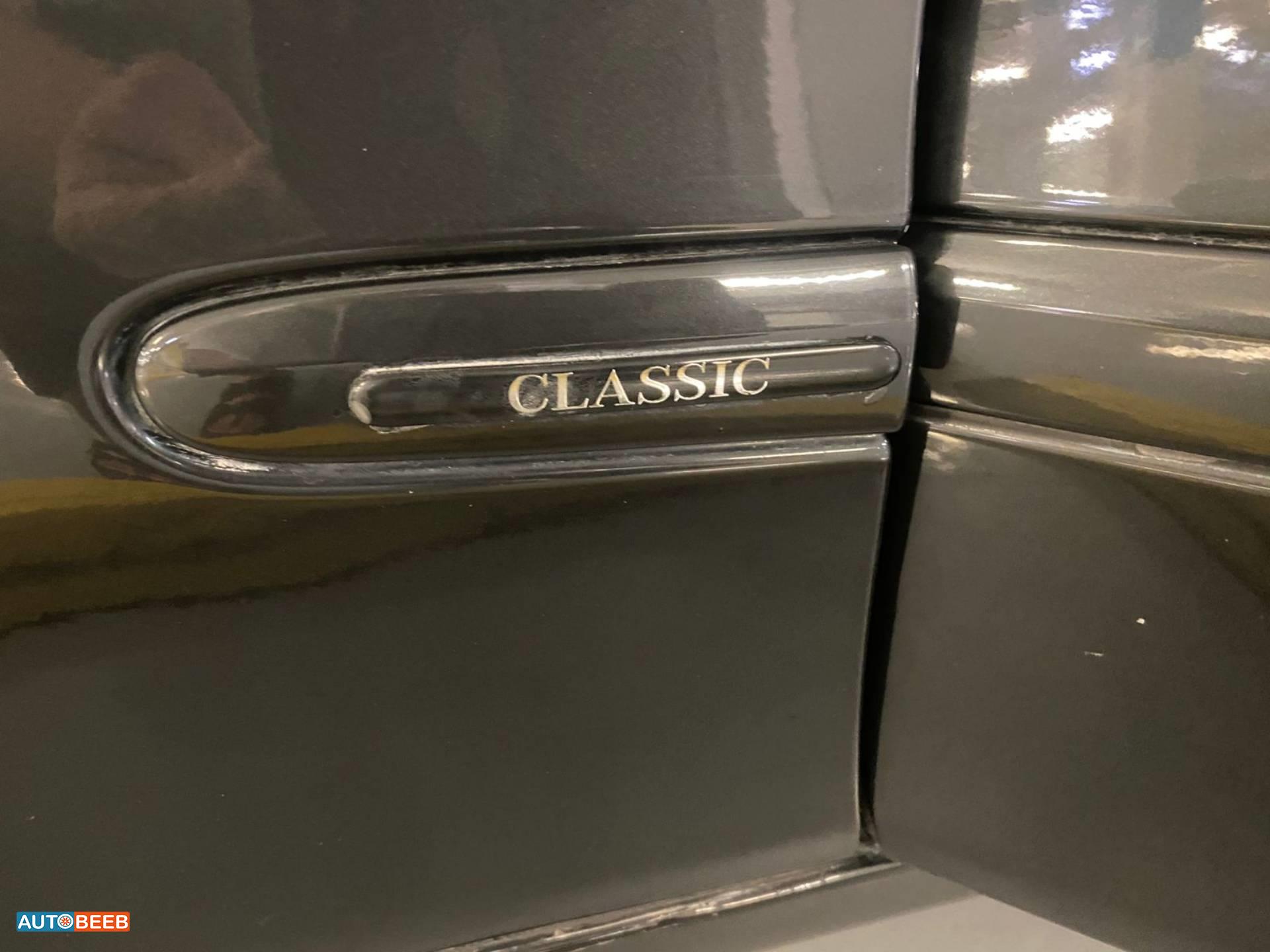 مرسيدس بنز E200 2004