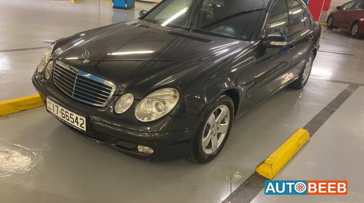 مرسيدس بنز E200 2004