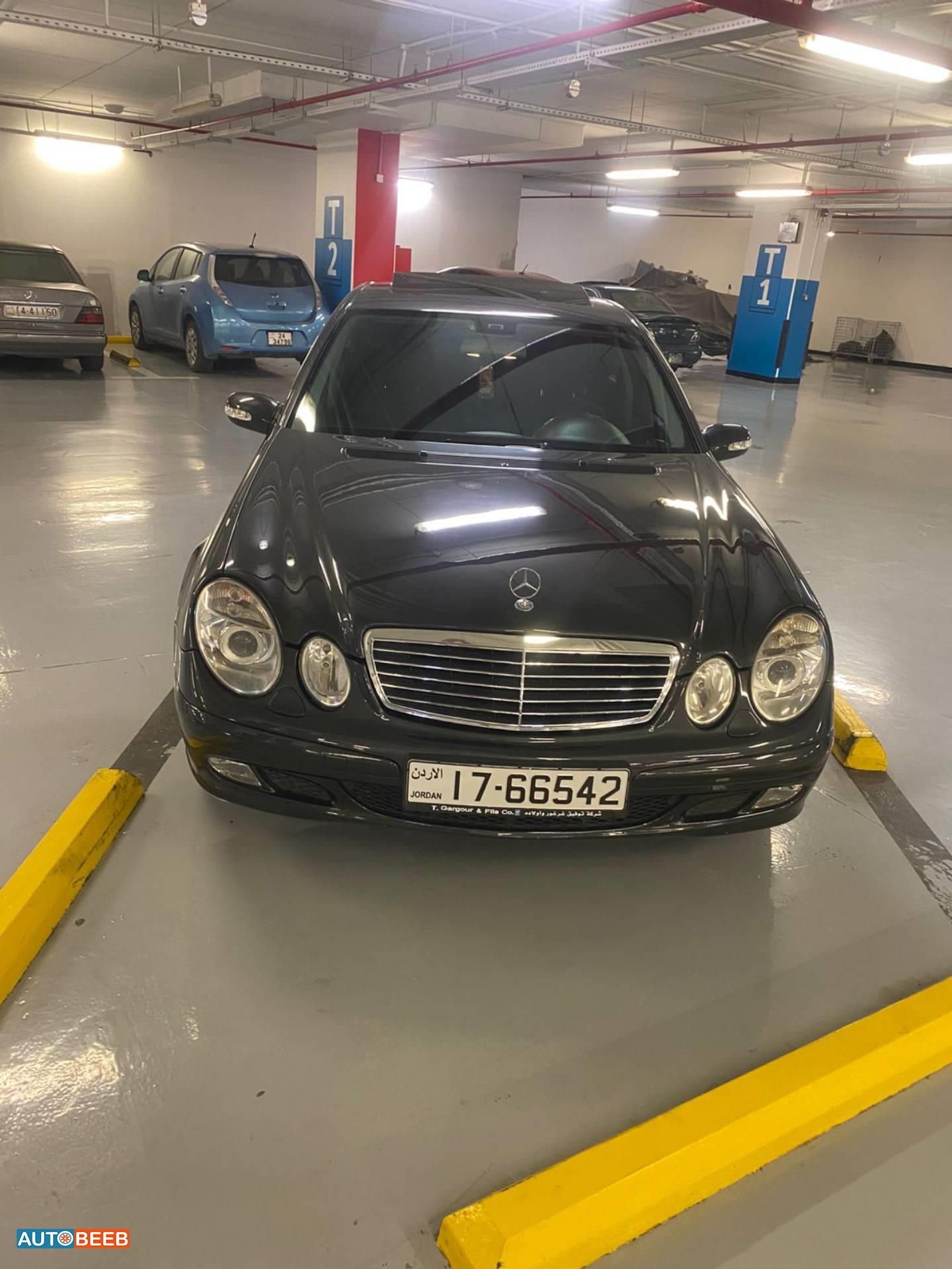 مرسيدس بنز E200 2004