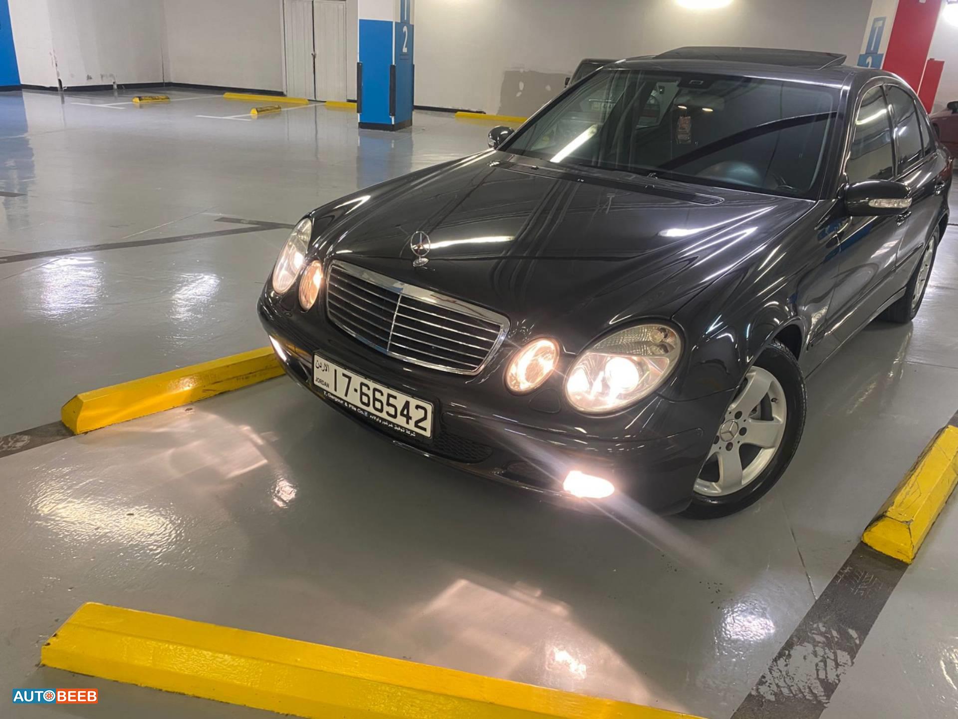 مرسيدس بنز E200 2004