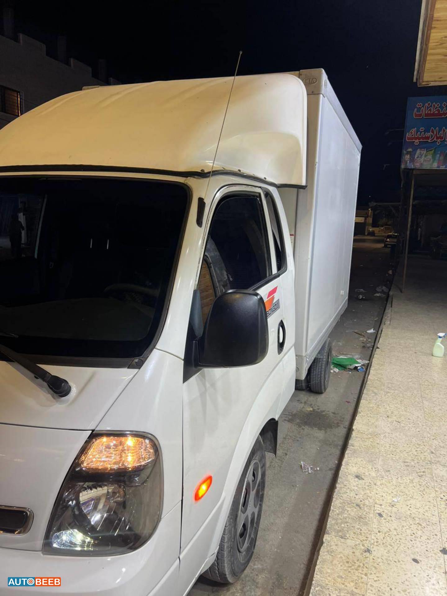 كيا بنجو 2016