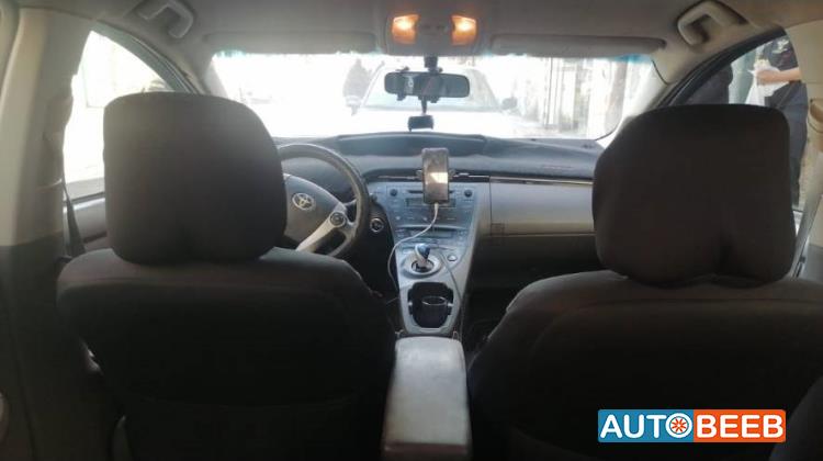 Toyota Prius 2010