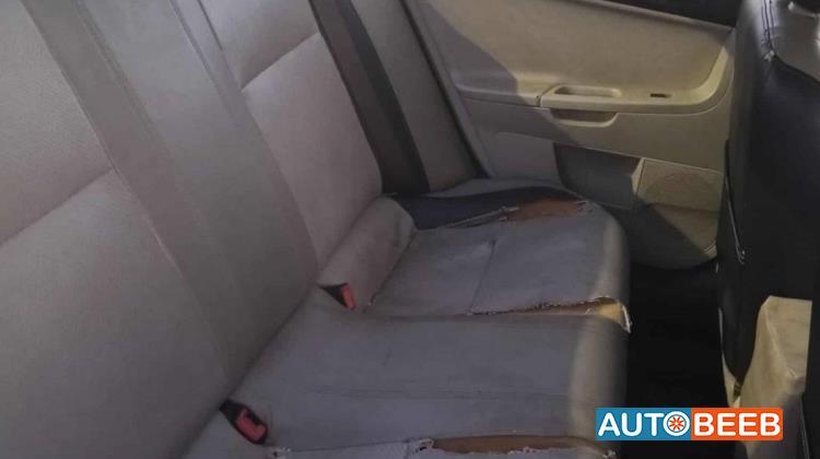 ميتسوبيشي لانسر 2015